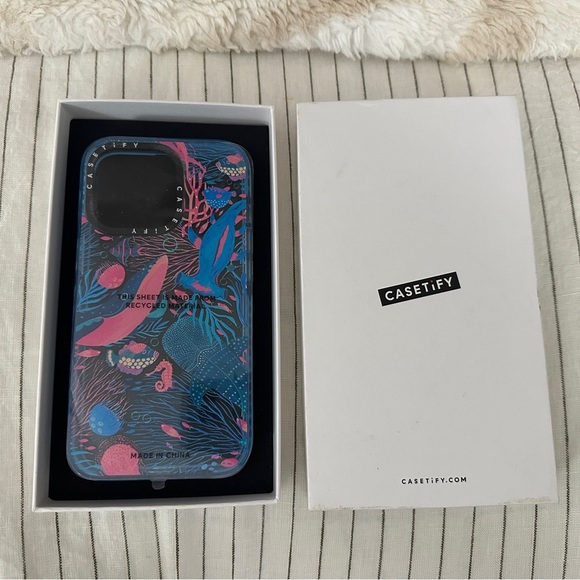 New In Box Casetify Under The Sea iPhone 13 Pro Case - Picture 3 of 6